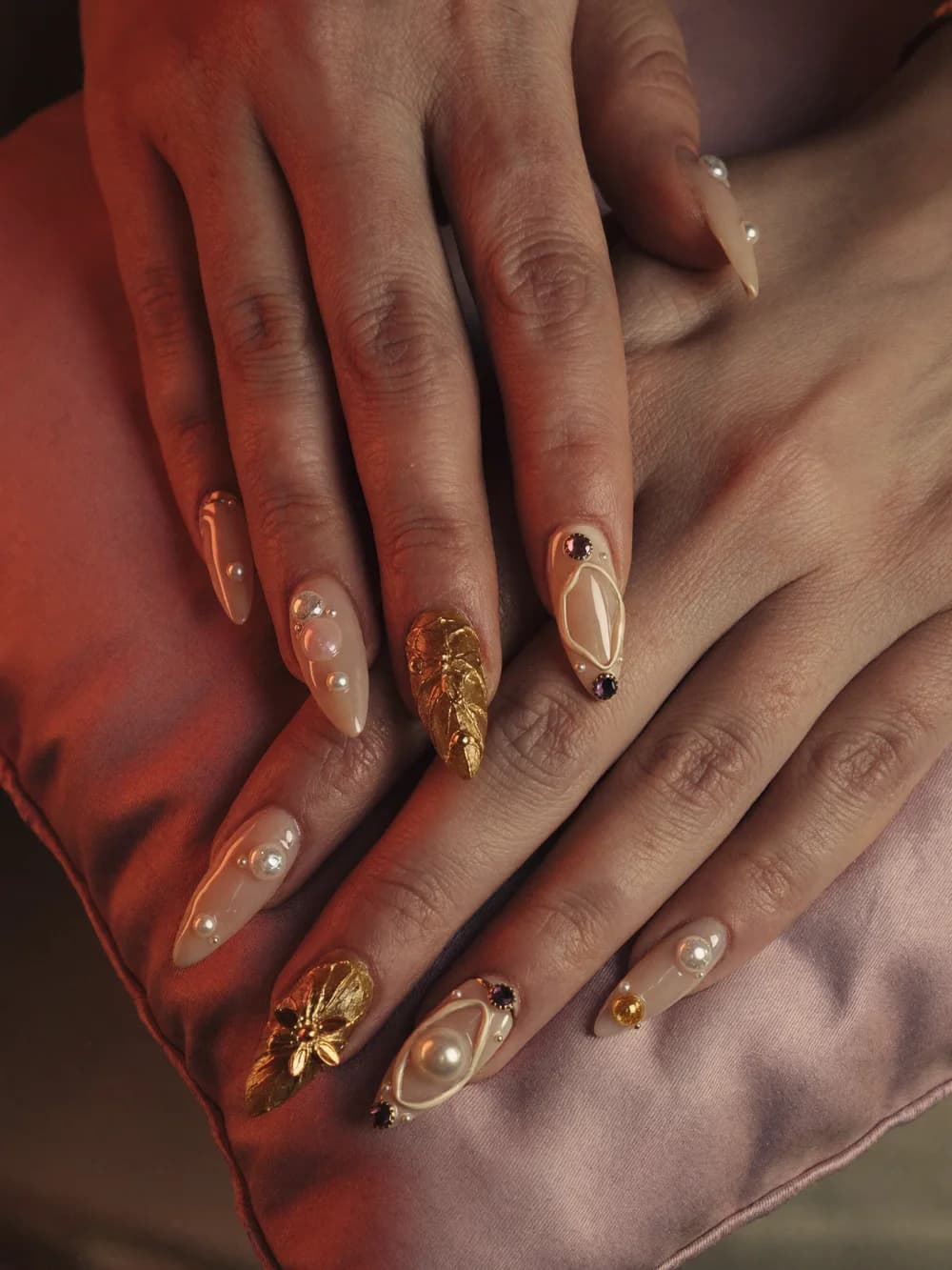 Bridal nail art